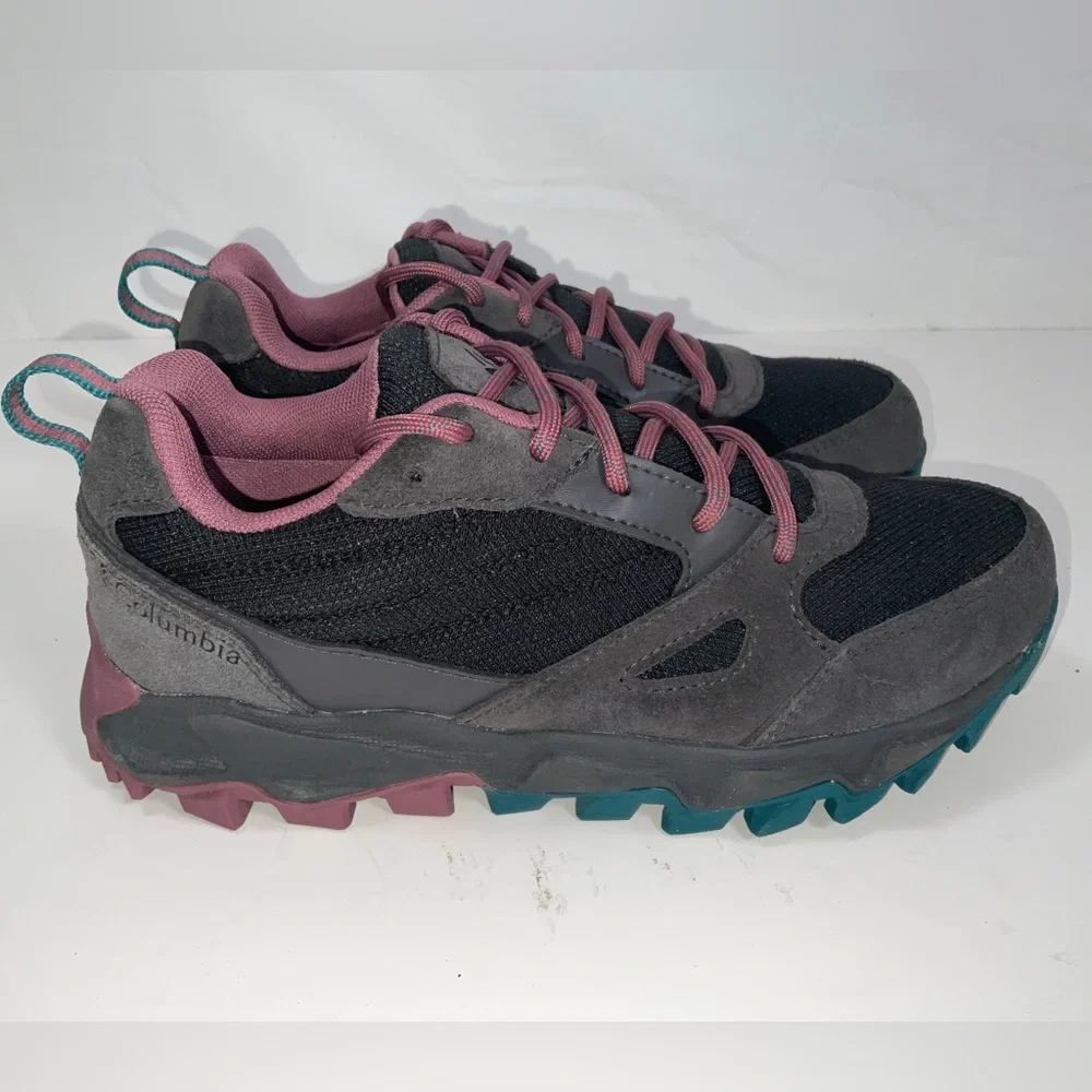 Women’s Columbia IVO Trail Waterproof Hiking Shoes Black & Mauve - Size‎ 5